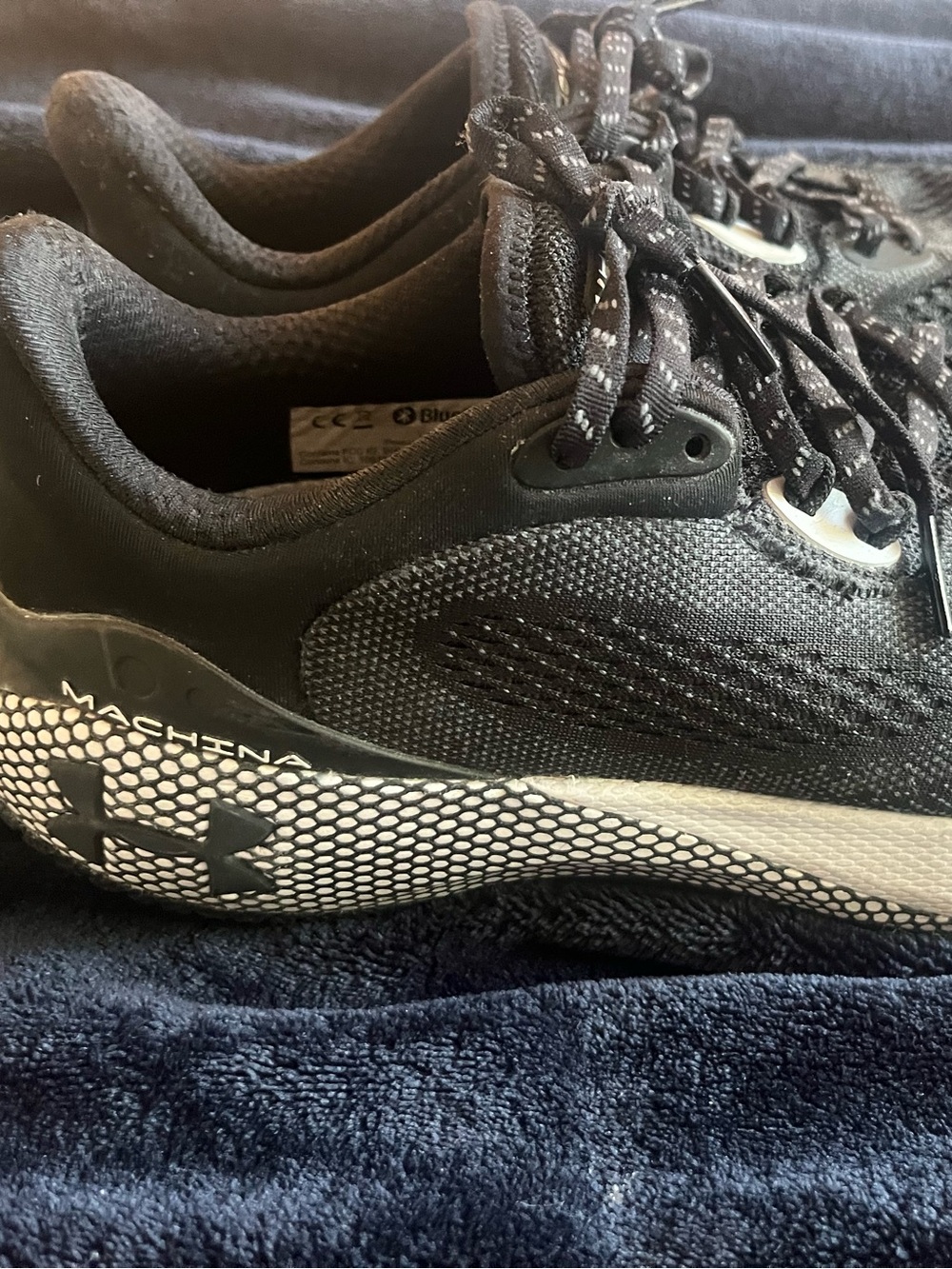 Under Armor HOVR Machina 3 Size 9